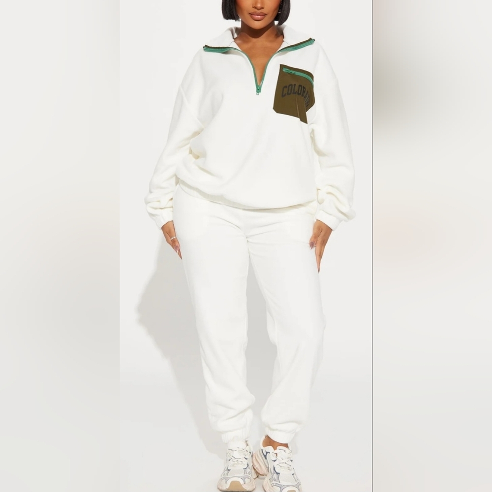 Stylish Cream Jogger Set for Women